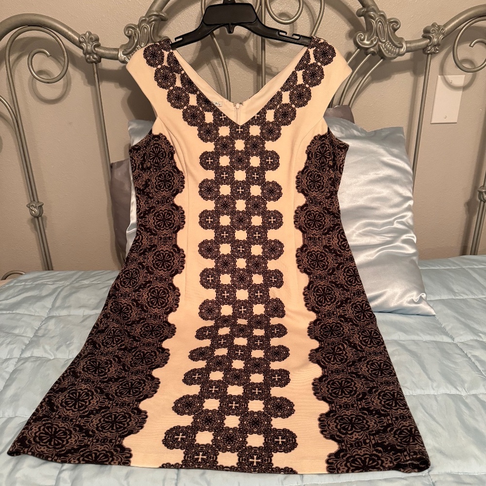 Ivory dress with black and gray design